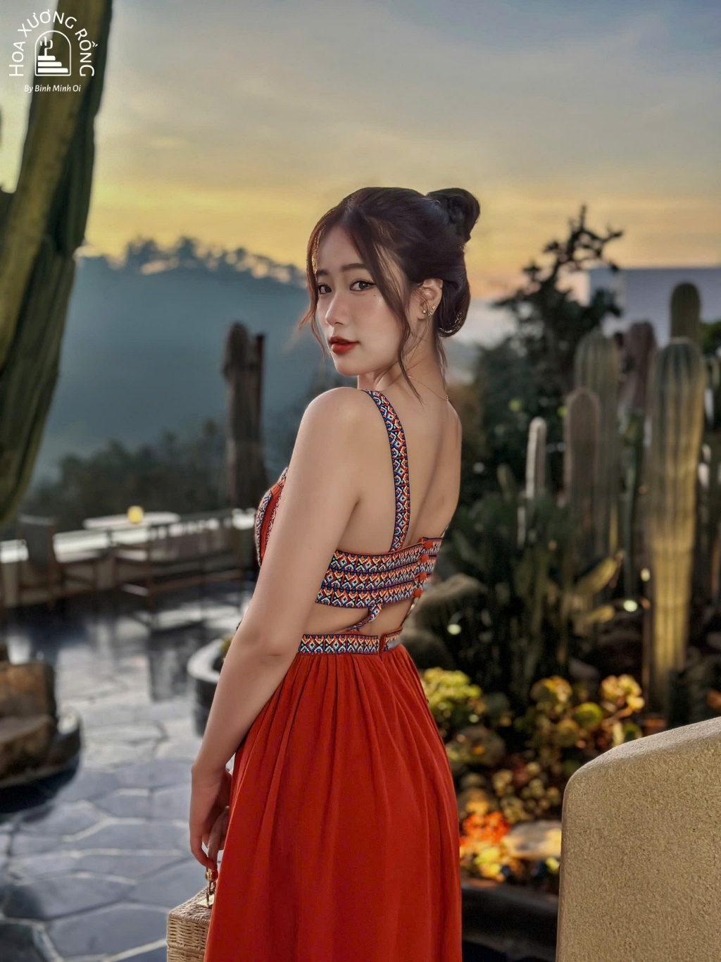 Khung cảnh bình minh tuyệt đẹp tại Hoa Xương Rồng Đà Lạt, nơi hội tụ vẻ đẹp hoang sơ và thanh bình của thiên nhiên
